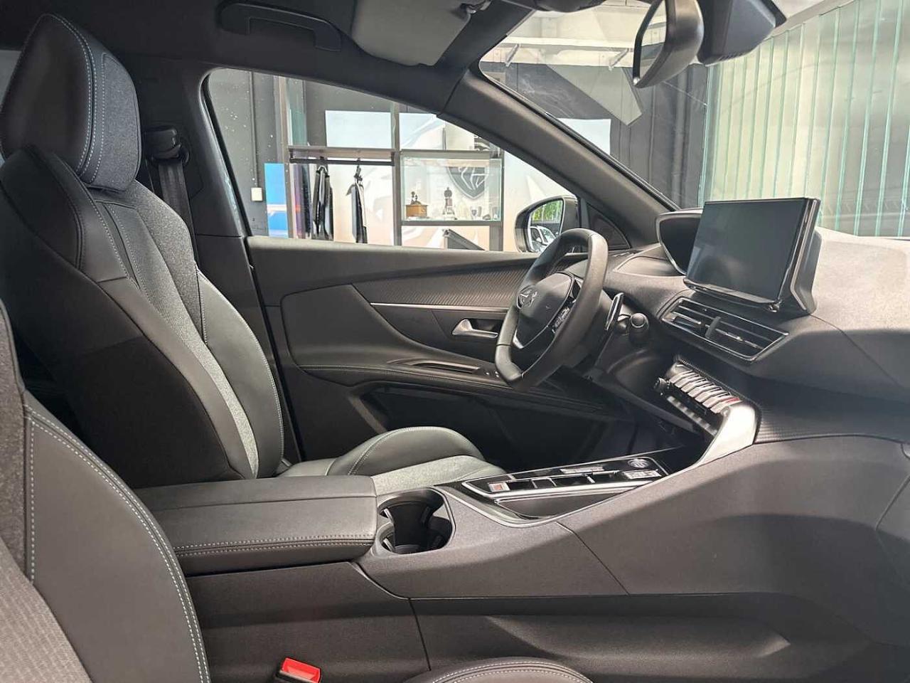 Peugeot Peugeot 5008 usata, con vetri elettrici