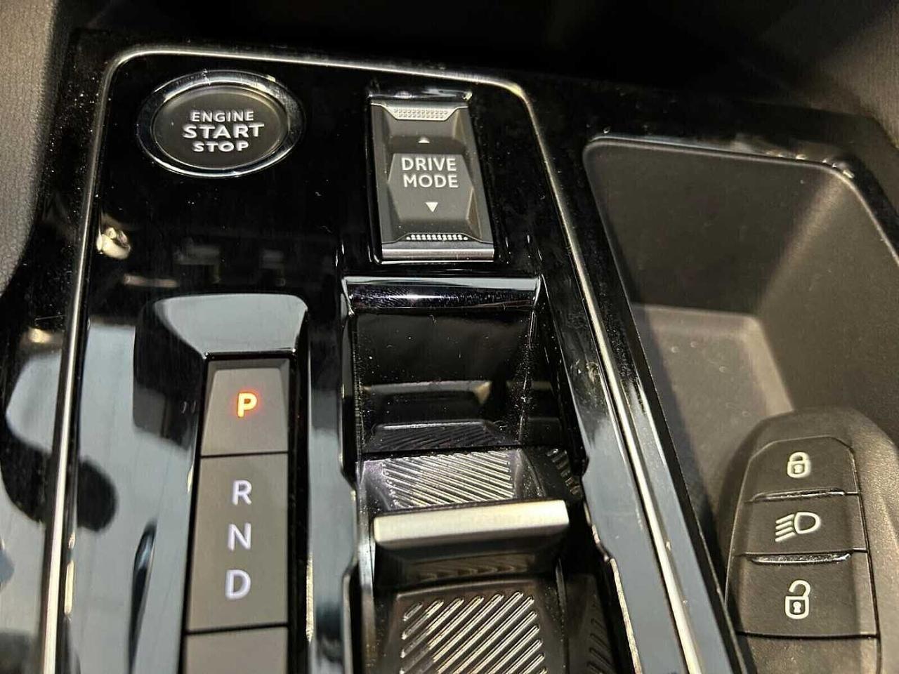 Peugeot Peugeot 5008 usata, con cruise control