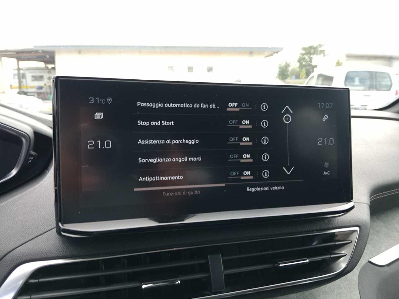Peugeot Peugeot 5008 usata, con alzacristalli ant./post. elettrici antipizzicamento, comando sequenziale