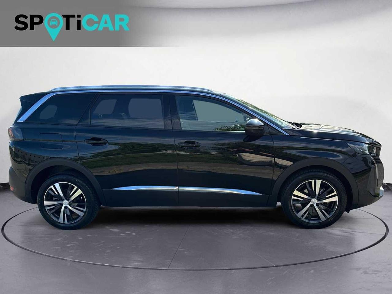 Peugeot Peugeot 5008 usata, con bracciolo porta oggetti
