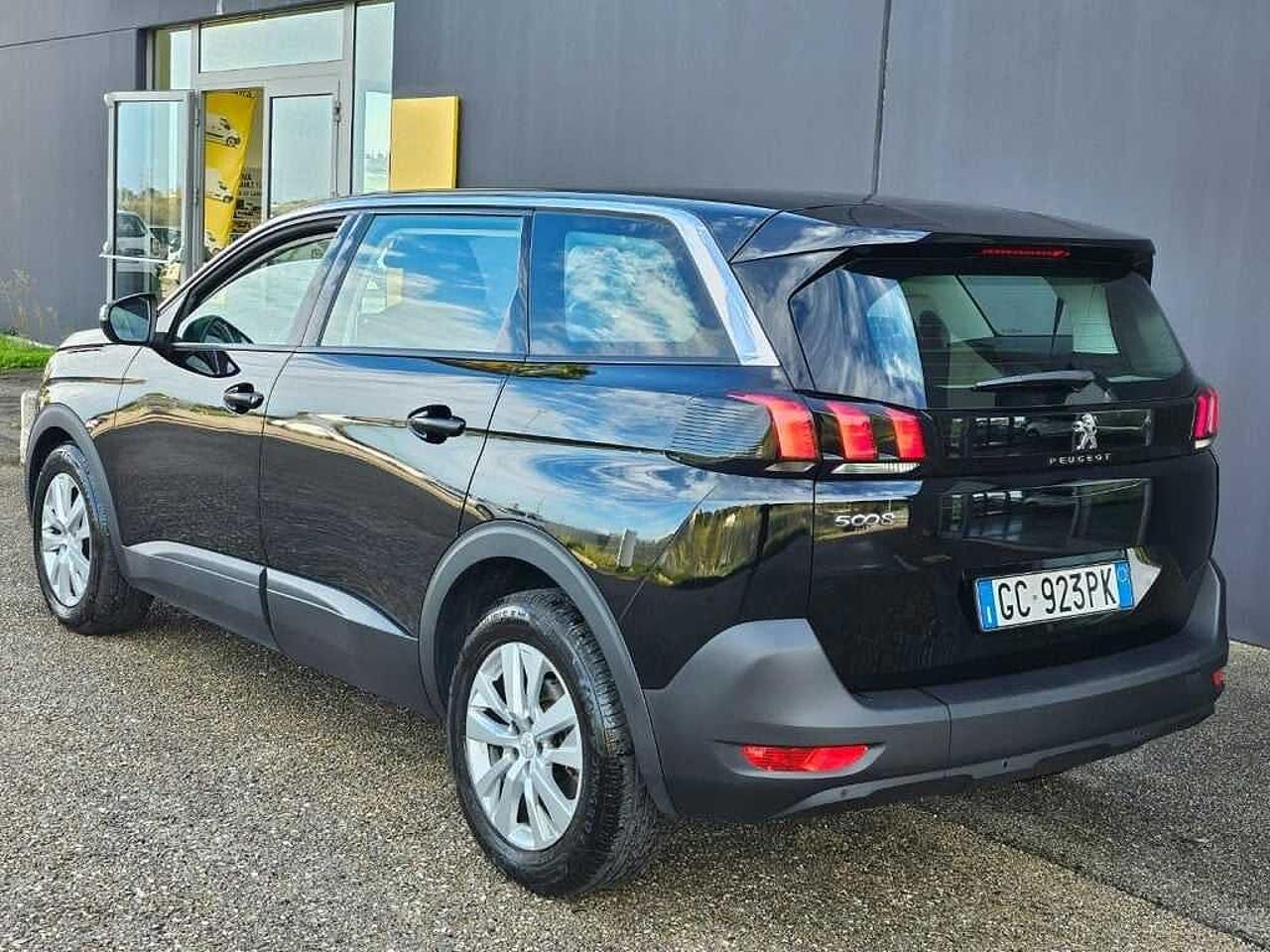Peugeot Peugeot 5008 usata 18