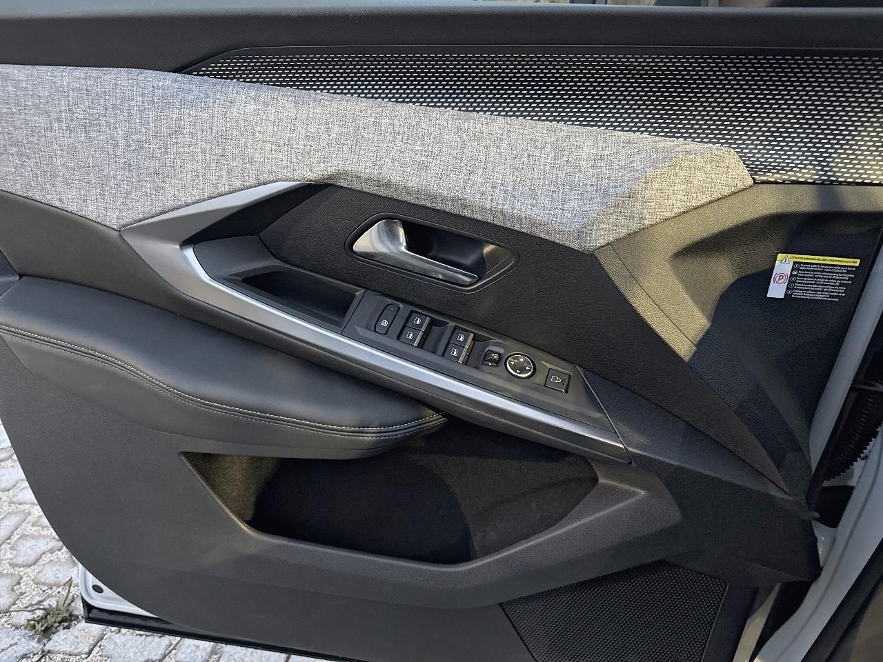 Peugeot Peugeot 5008 usata, con Vetri Oscurati