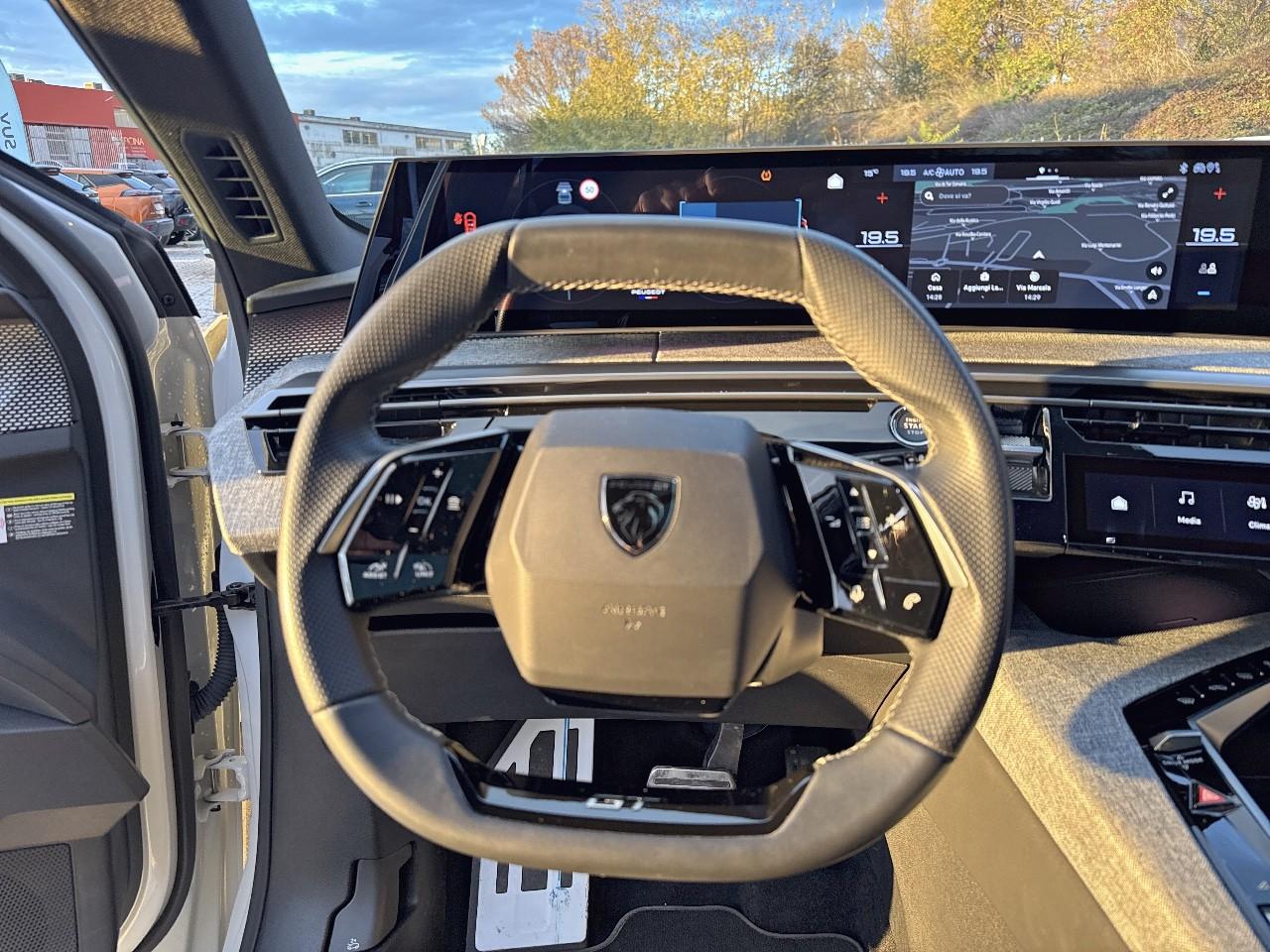 Peugeot Peugeot 5008 usata 9