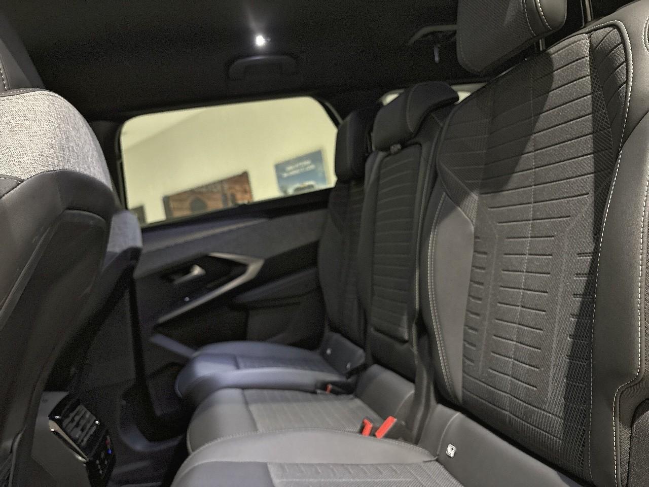 Peugeot Peugeot 5008 usata, con Climatizzatore