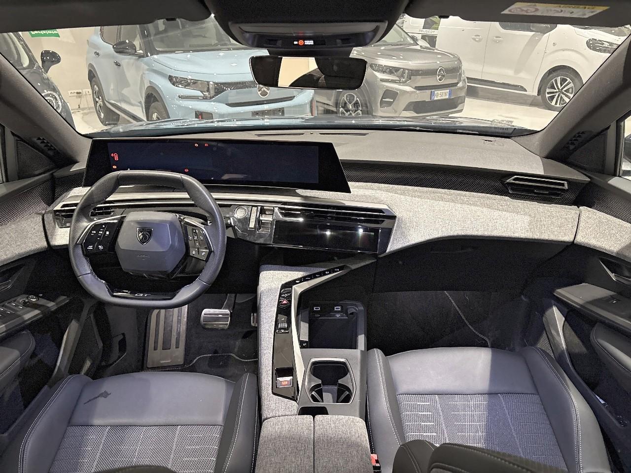 Peugeot Peugeot 5008 usata 18