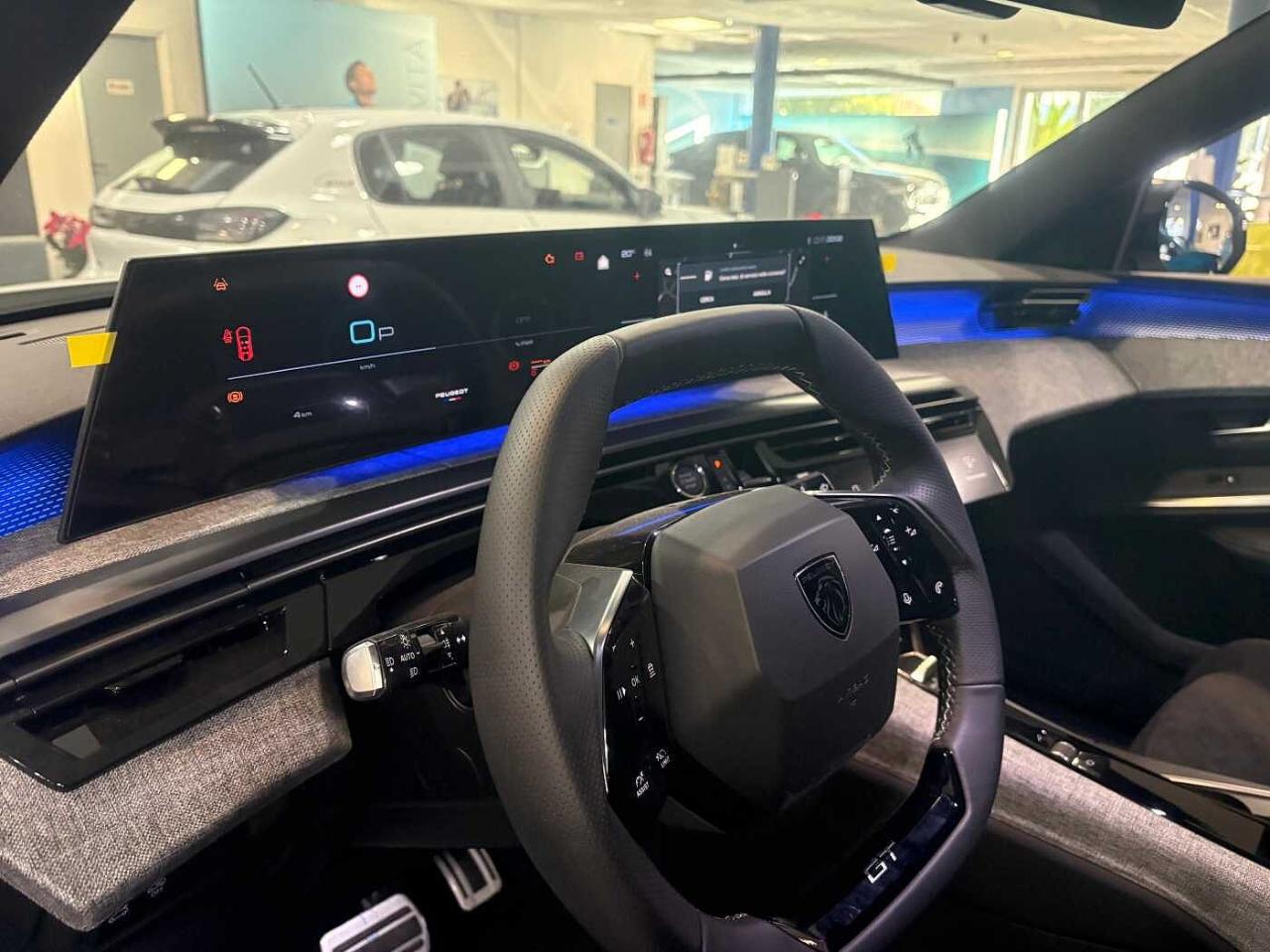 Peugeot Peugeot 5008 usata, con Isofix