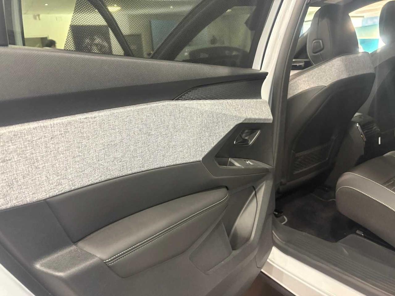 Peugeot Peugeot 5008 usata 9