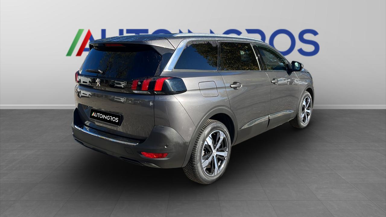 Peugeot Peugeot 5008 usata 10