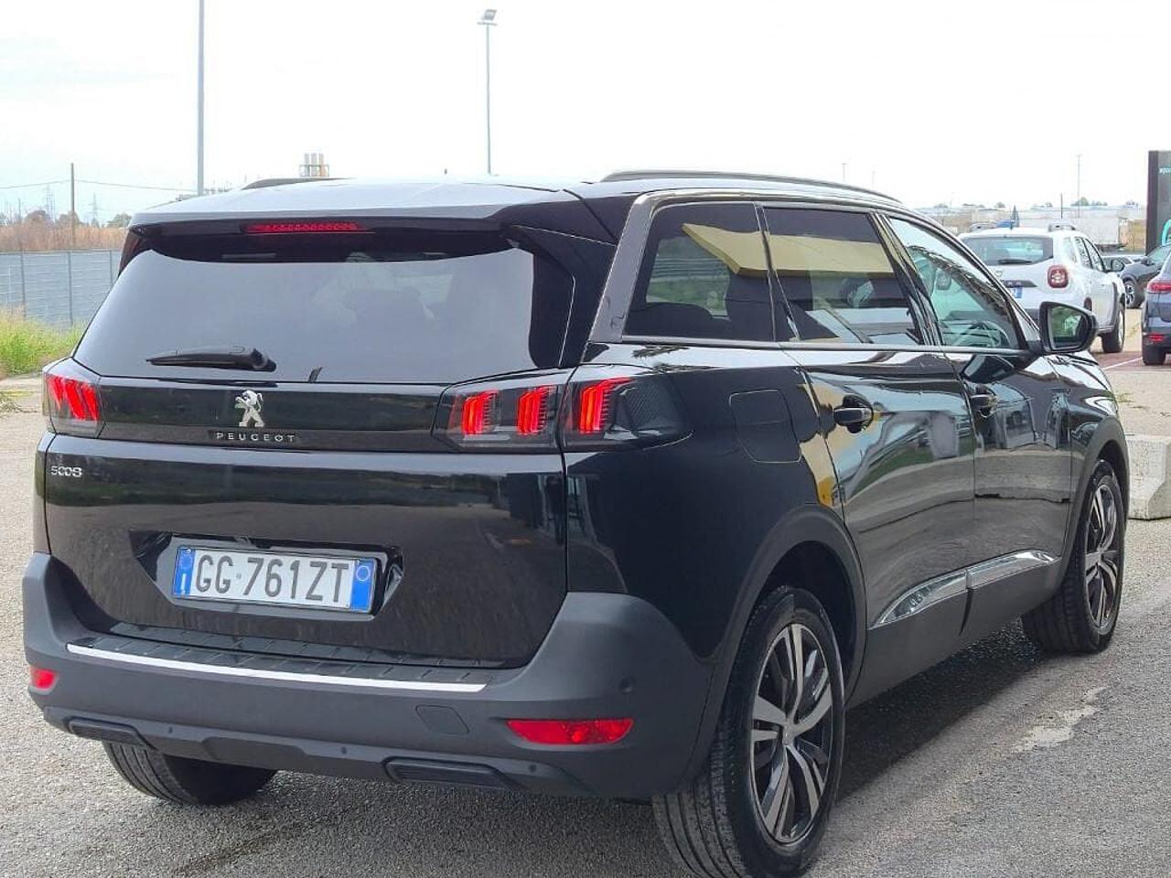 Peugeot Peugeot 5008 usata 21