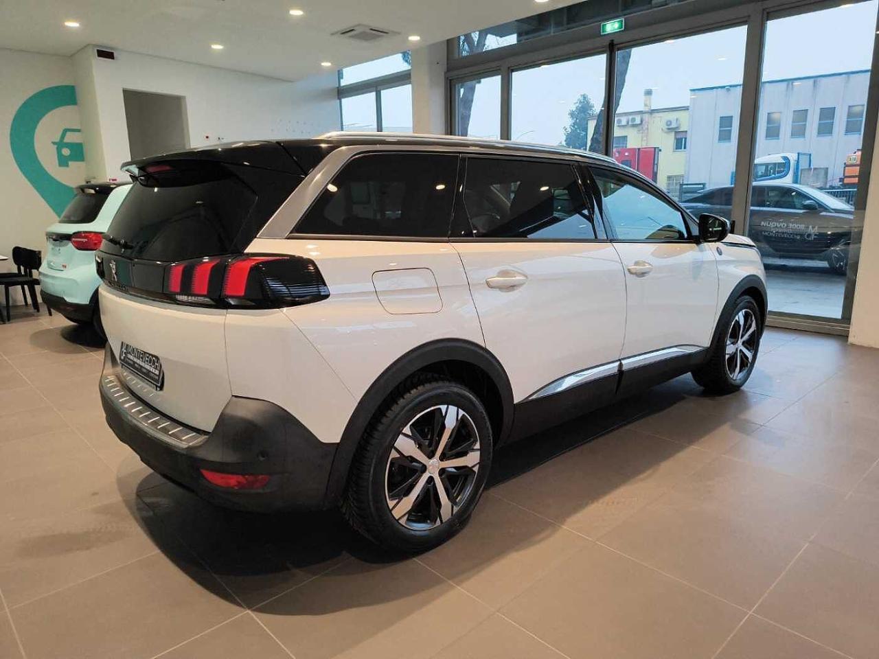 Peugeot Peugeot 5008 usata 13