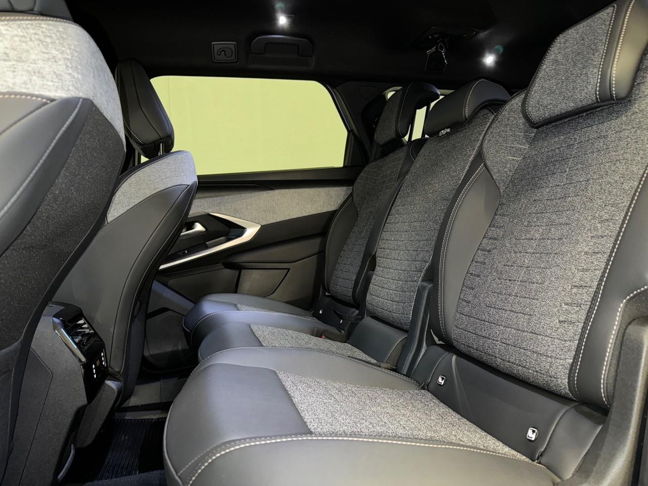 Peugeot Peugeot 5008 usata, con Climatizzatore