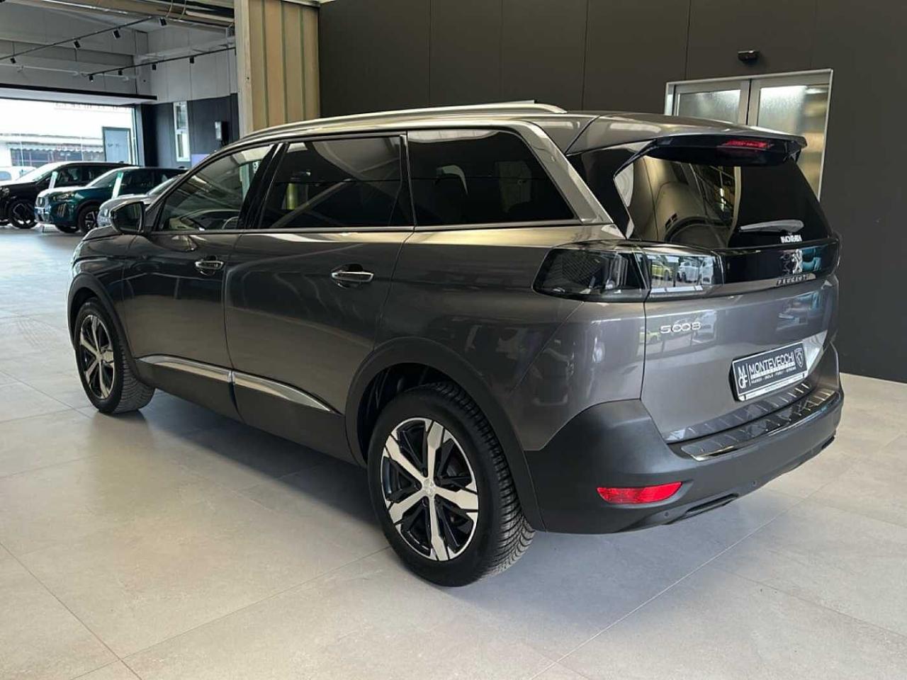 Peugeot Peugeot 5008 usata 11