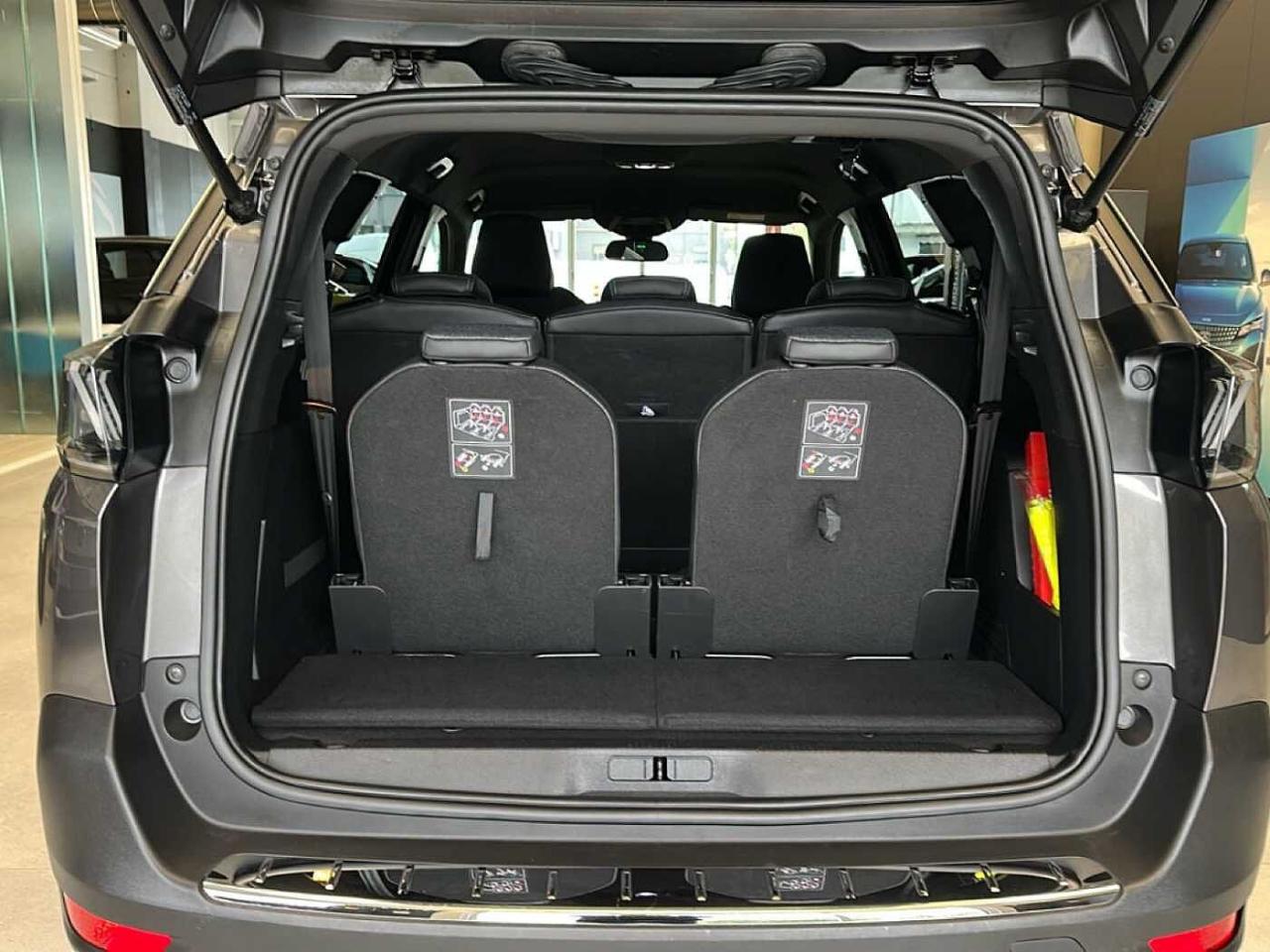 Peugeot Peugeot 5008 usata 17