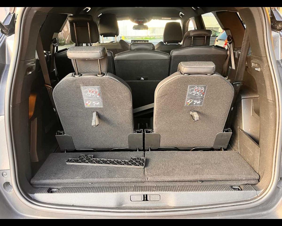 Peugeot Peugeot 5008 usata 15