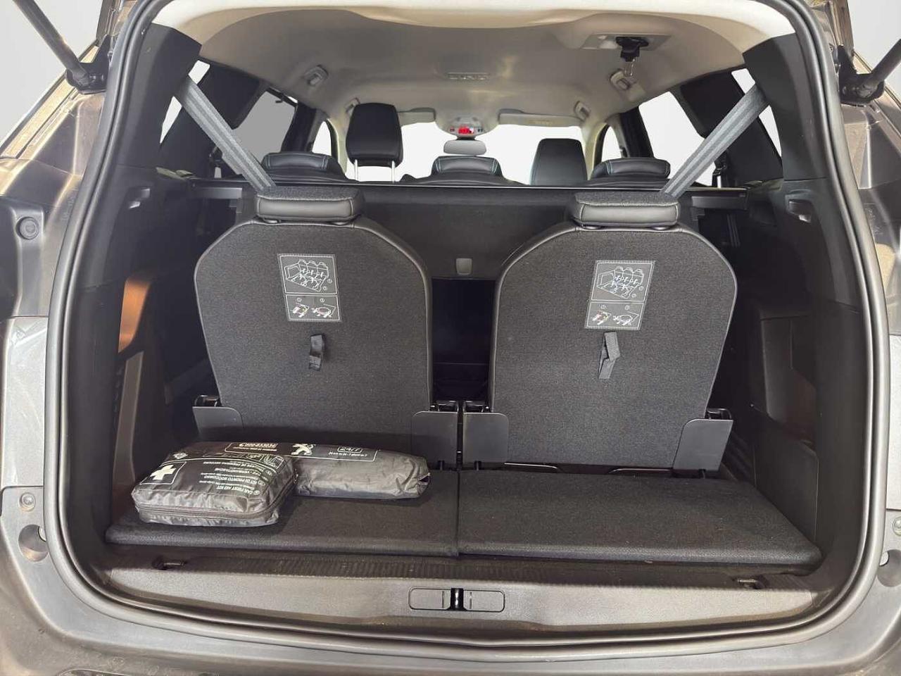 Peugeot Peugeot 5008 usata 9