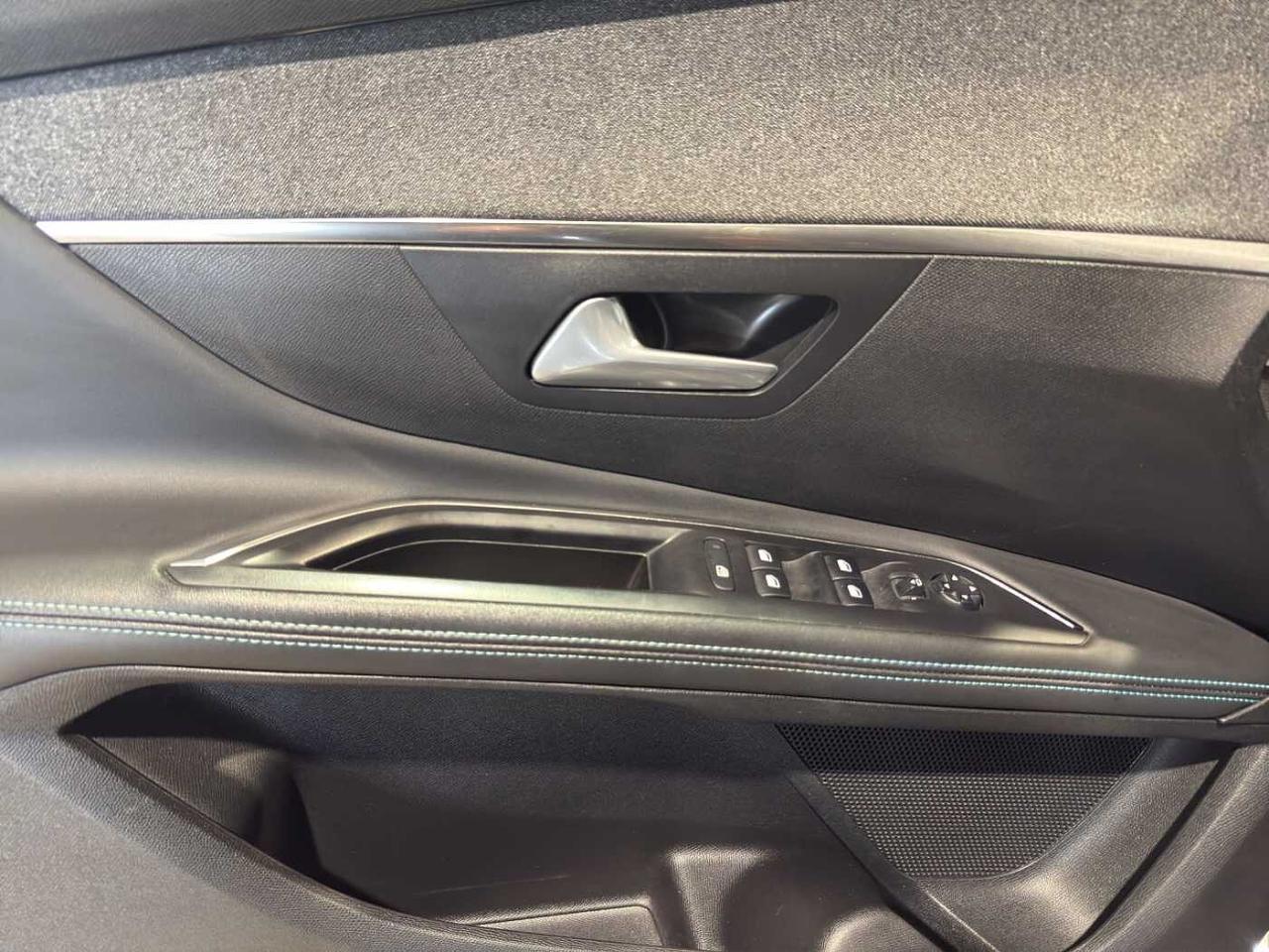 Peugeot Peugeot 5008 usata 23