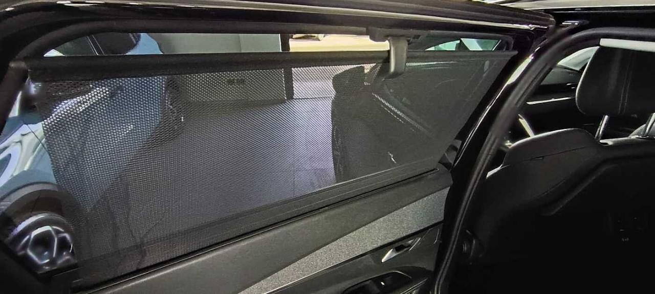 Peugeot Peugeot 5008 usata, con GPS