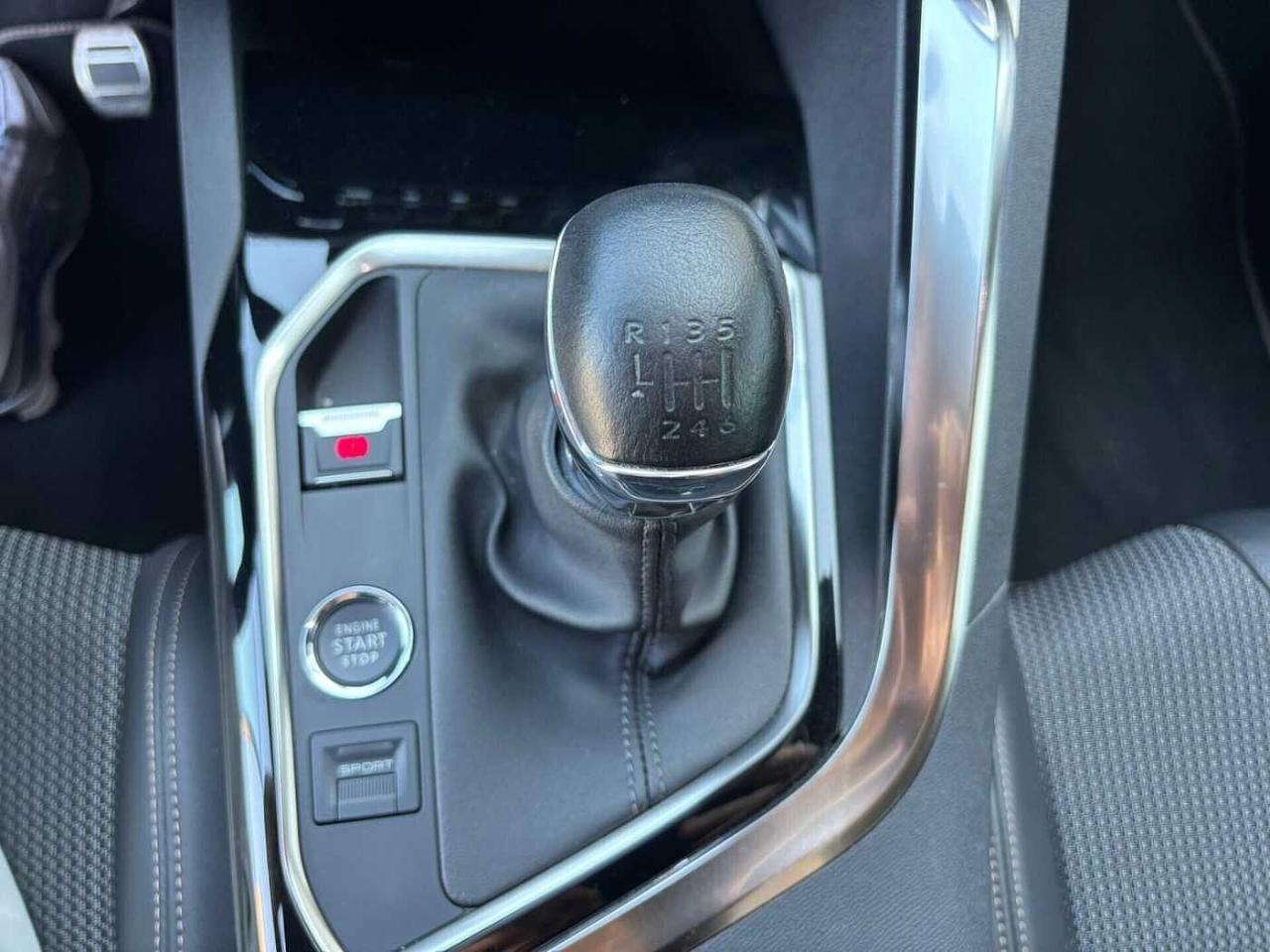 Peugeot Peugeot 5008 usata 17