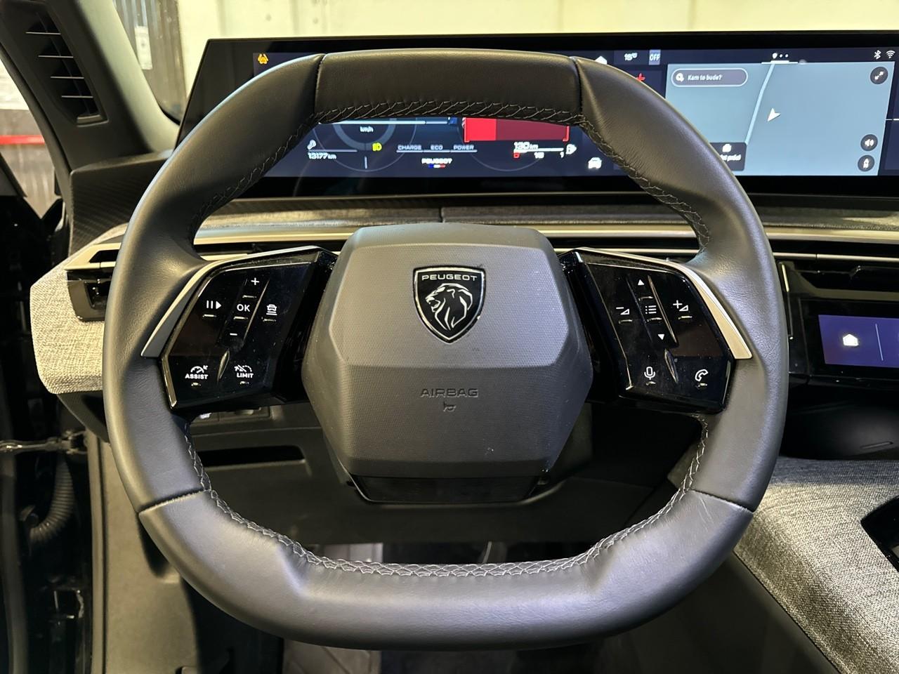 Peugeot Peugeot 5008 usata, con Mirror Screen