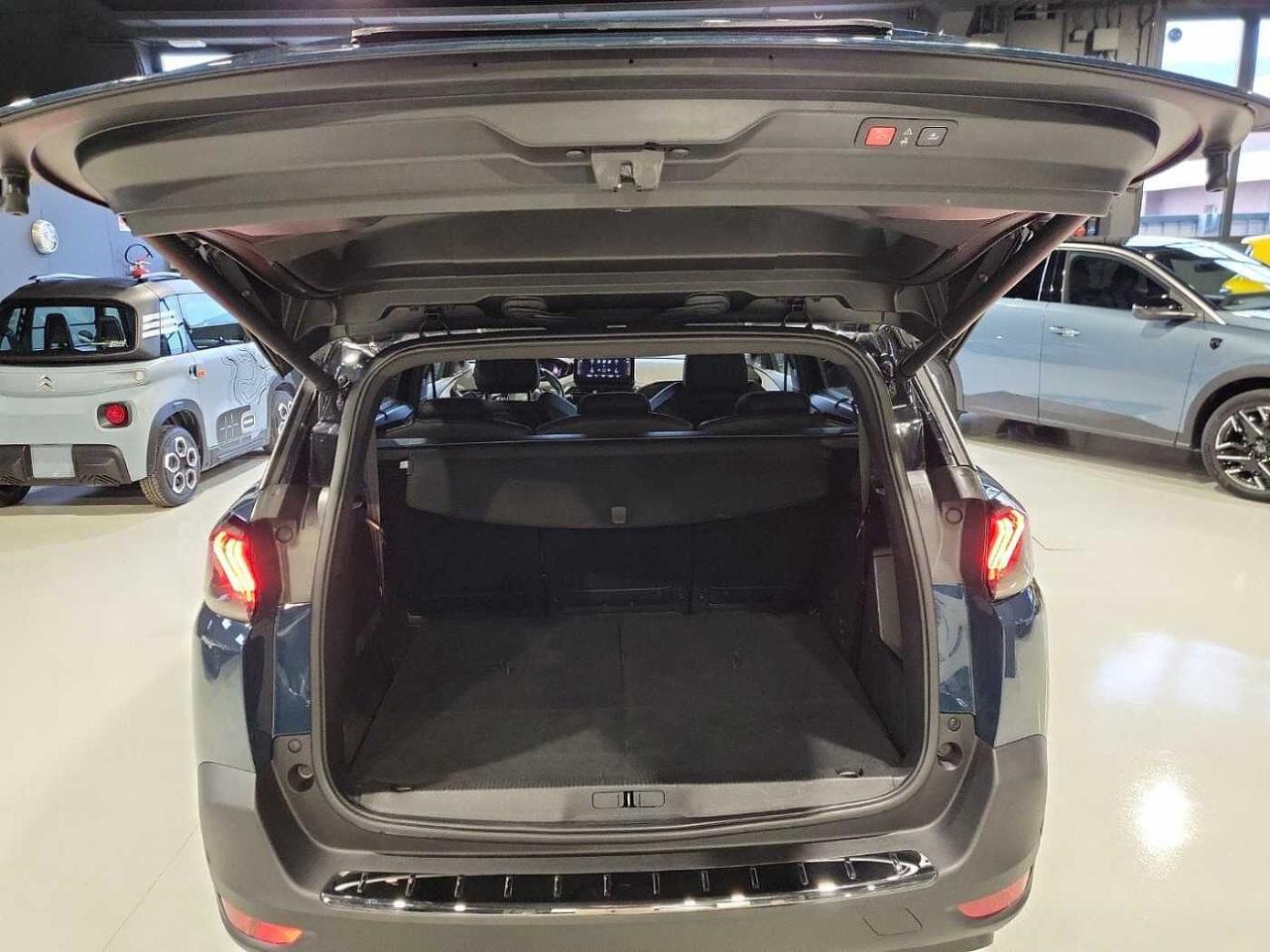 Peugeot Peugeot 5008 usata 3