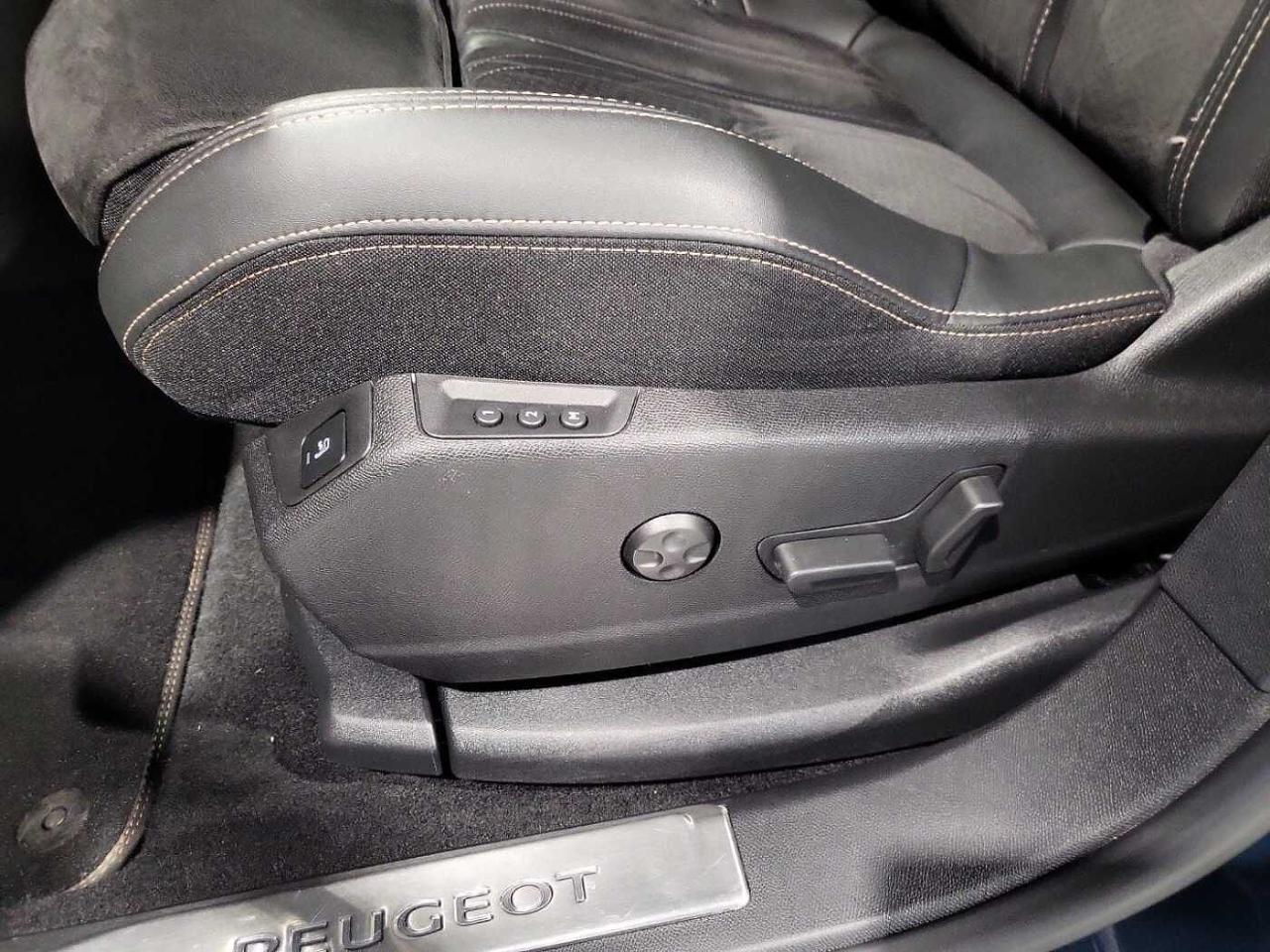 Peugeot Peugeot 5008 usata 15