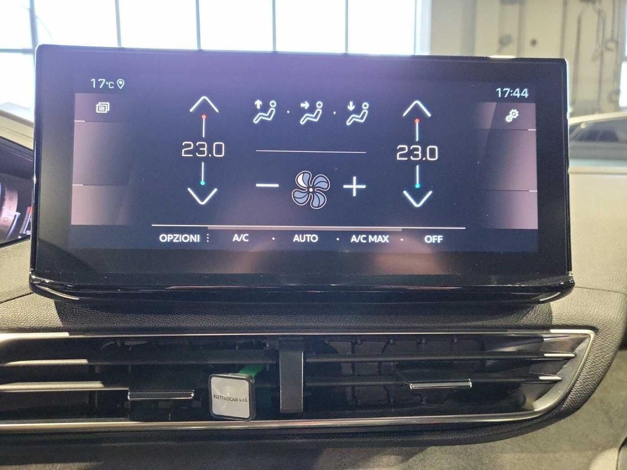 Peugeot Peugeot 5008 usata 18