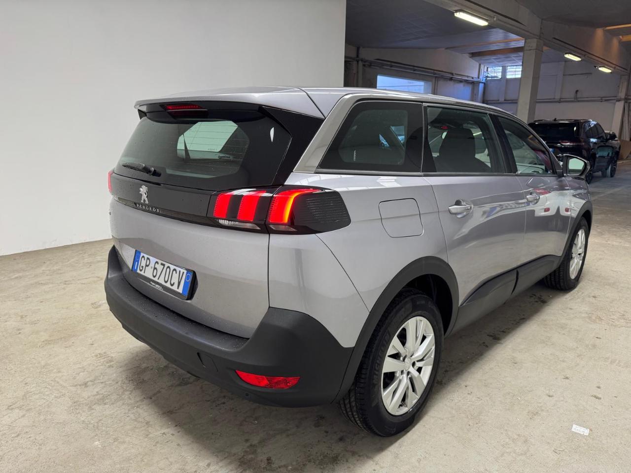 Peugeot Peugeot 5008 usata 17