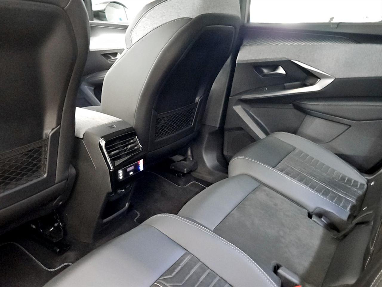 Peugeot Peugeot 5008 usata 9