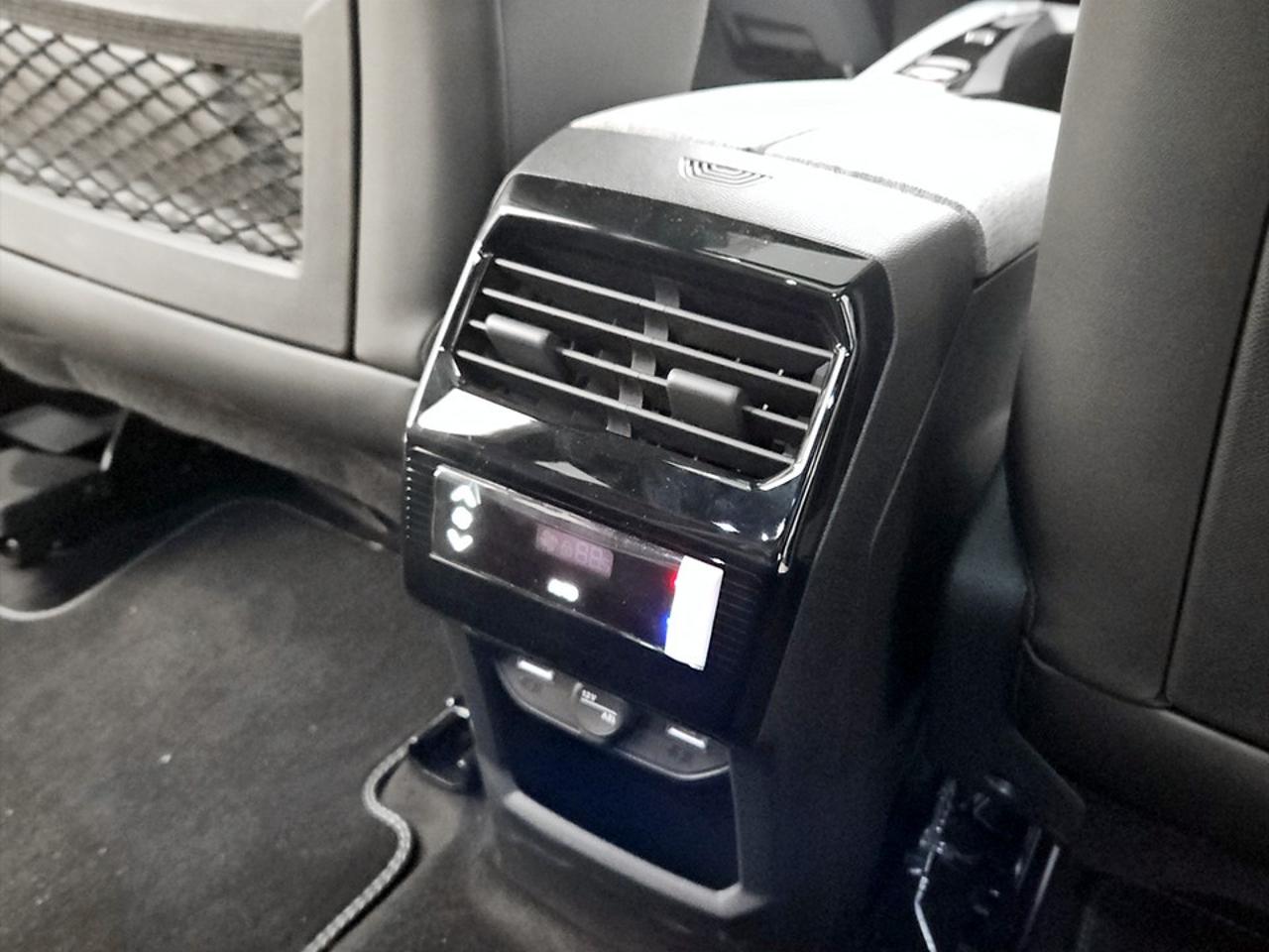 Peugeot Peugeot 5008 usata 10