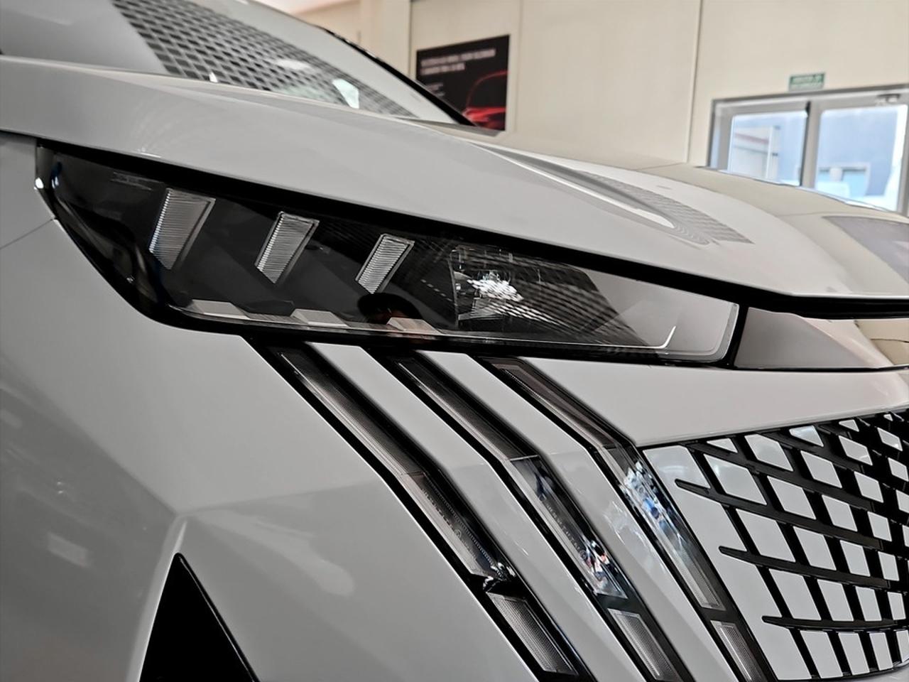 Peugeot Peugeot 5008 usata 16