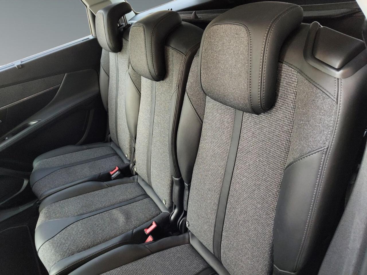 Peugeot Peugeot 5008 usata 22