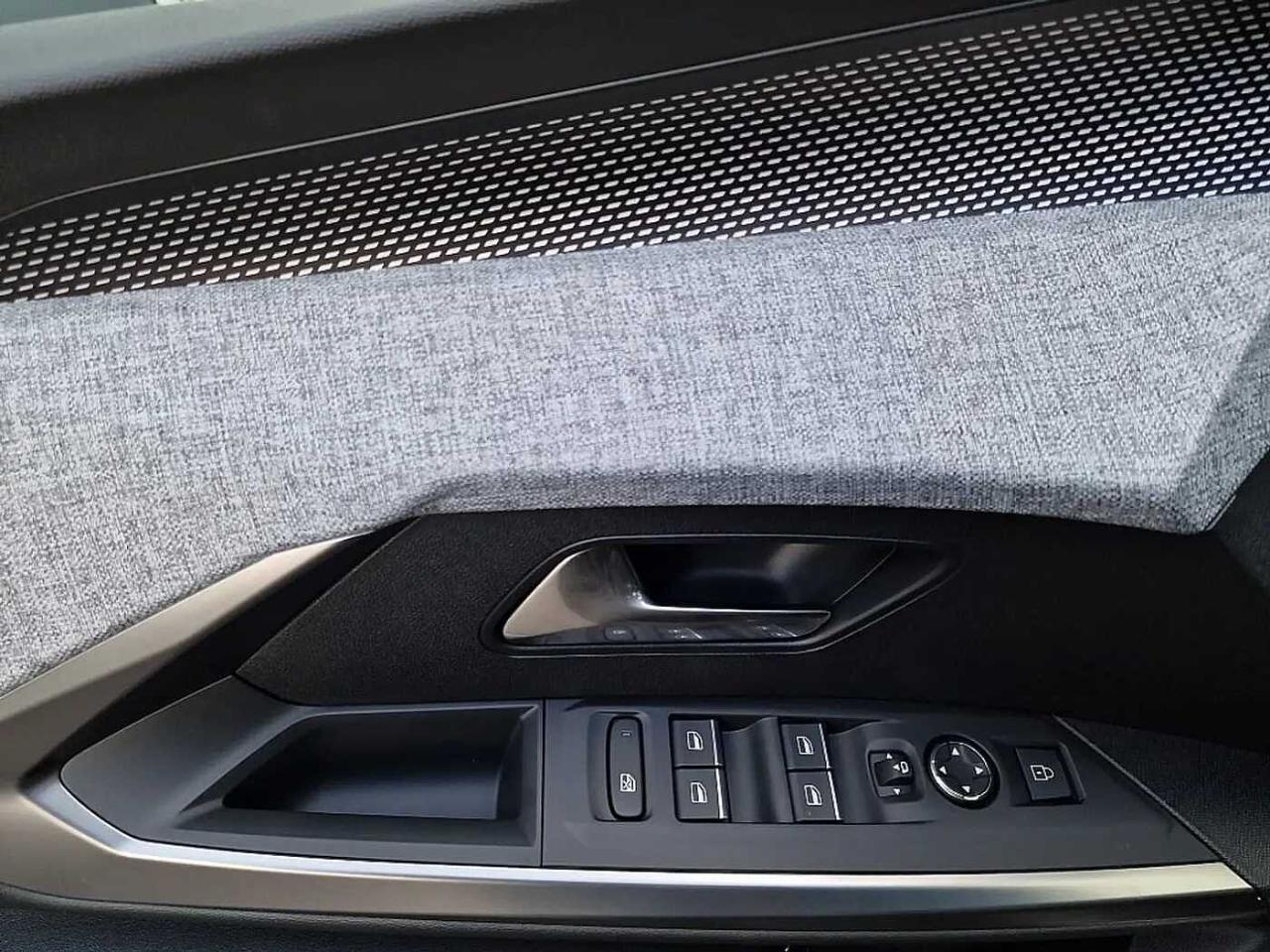 Peugeot Peugeot 5008 usata 6