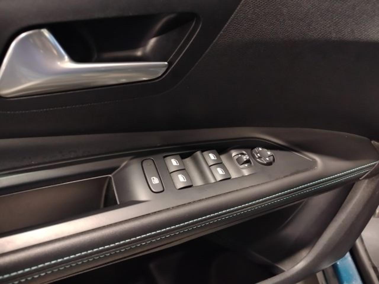 Peugeot Peugeot 5008 usata 16