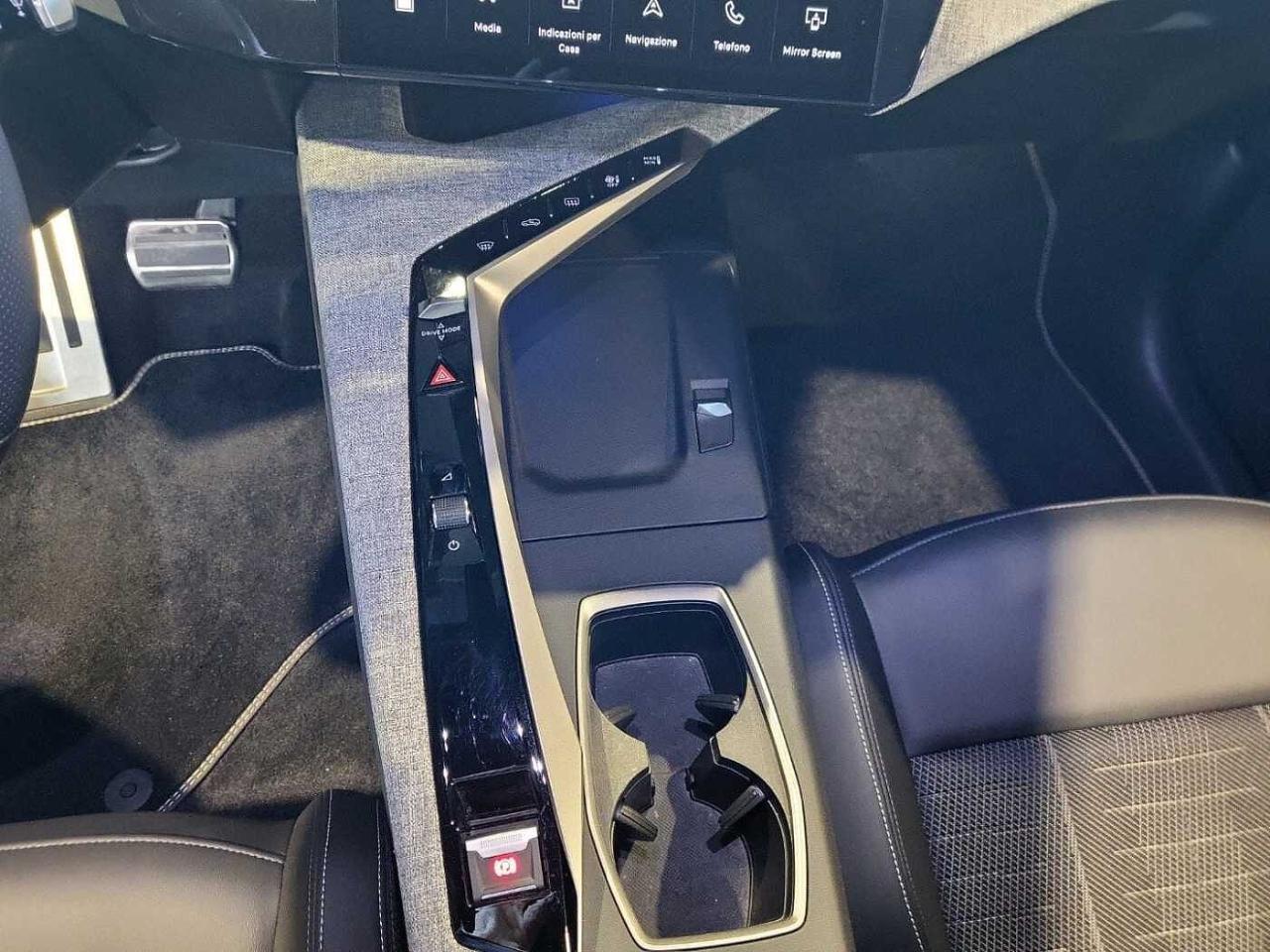 Peugeot Peugeot 5008 usata 17