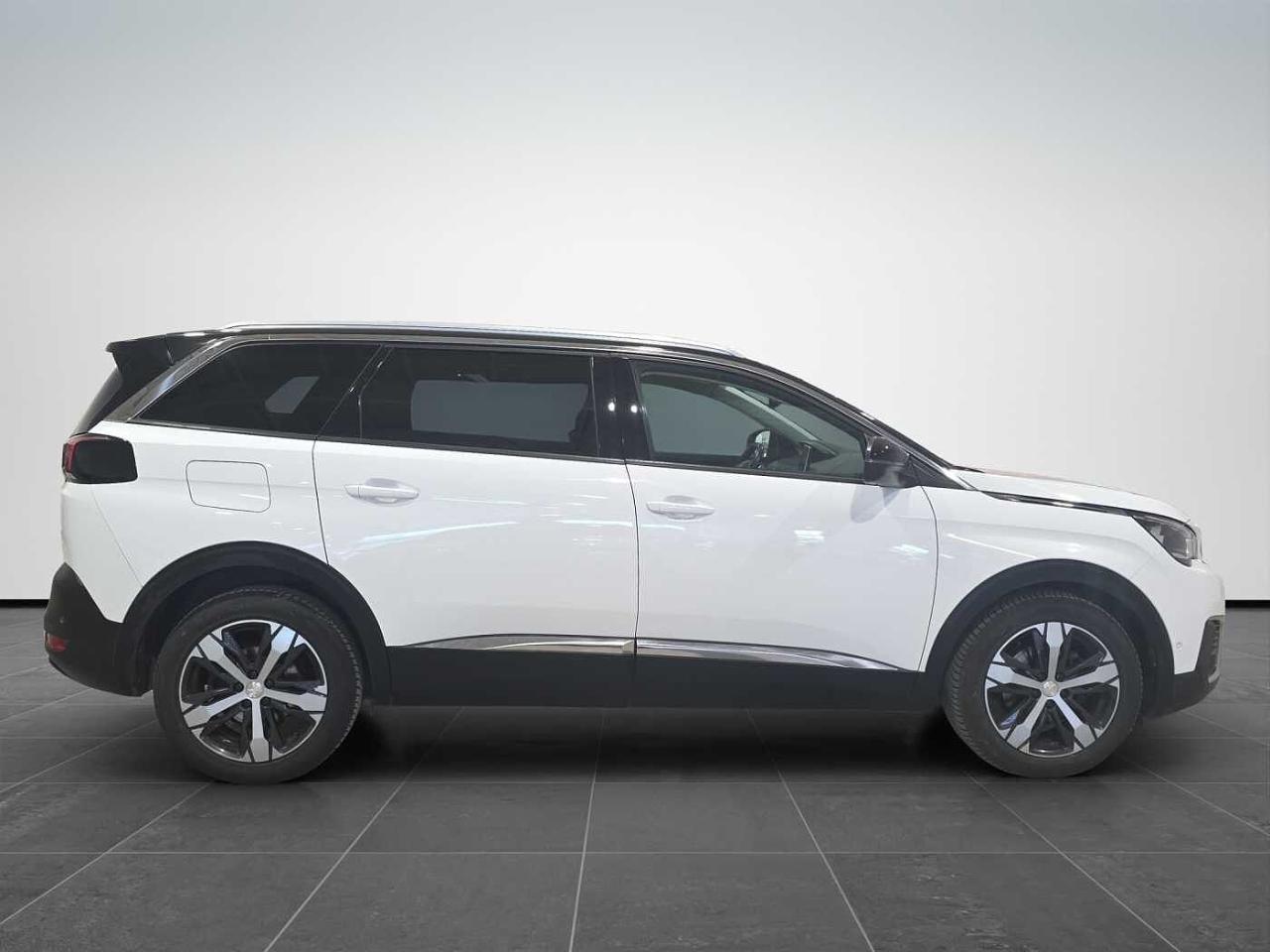 Peugeot Peugeot 5008 usata 21