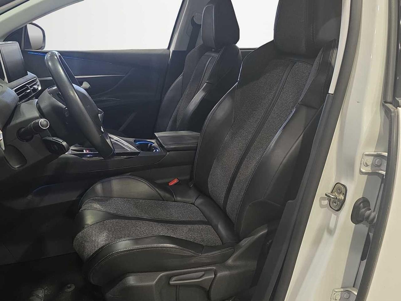 Peugeot Peugeot 5008 usata 26