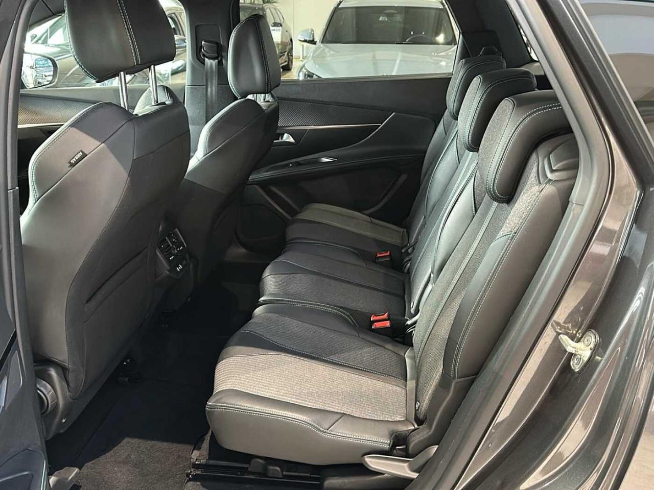 Peugeot Peugeot 5008 usata 7