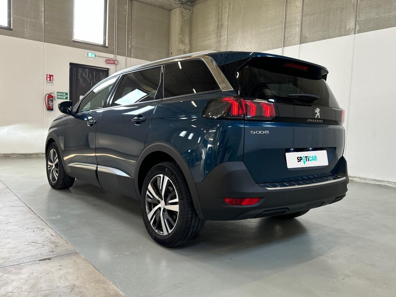 Peugeot Peugeot 5008 usata 18