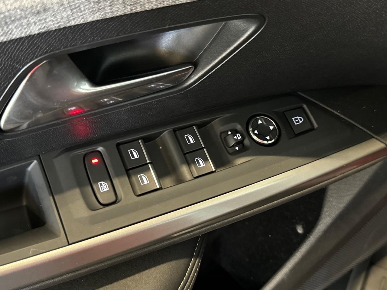 Peugeot Peugeot 5008 usata 10