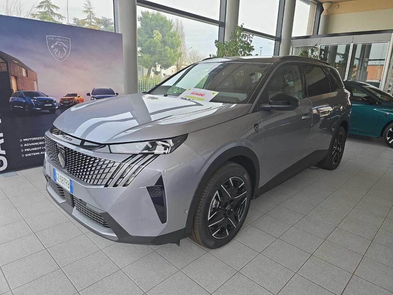 Peugeot 5008 5008 1.2 hybrid gt 145cv 7p.ti e-dcs6 