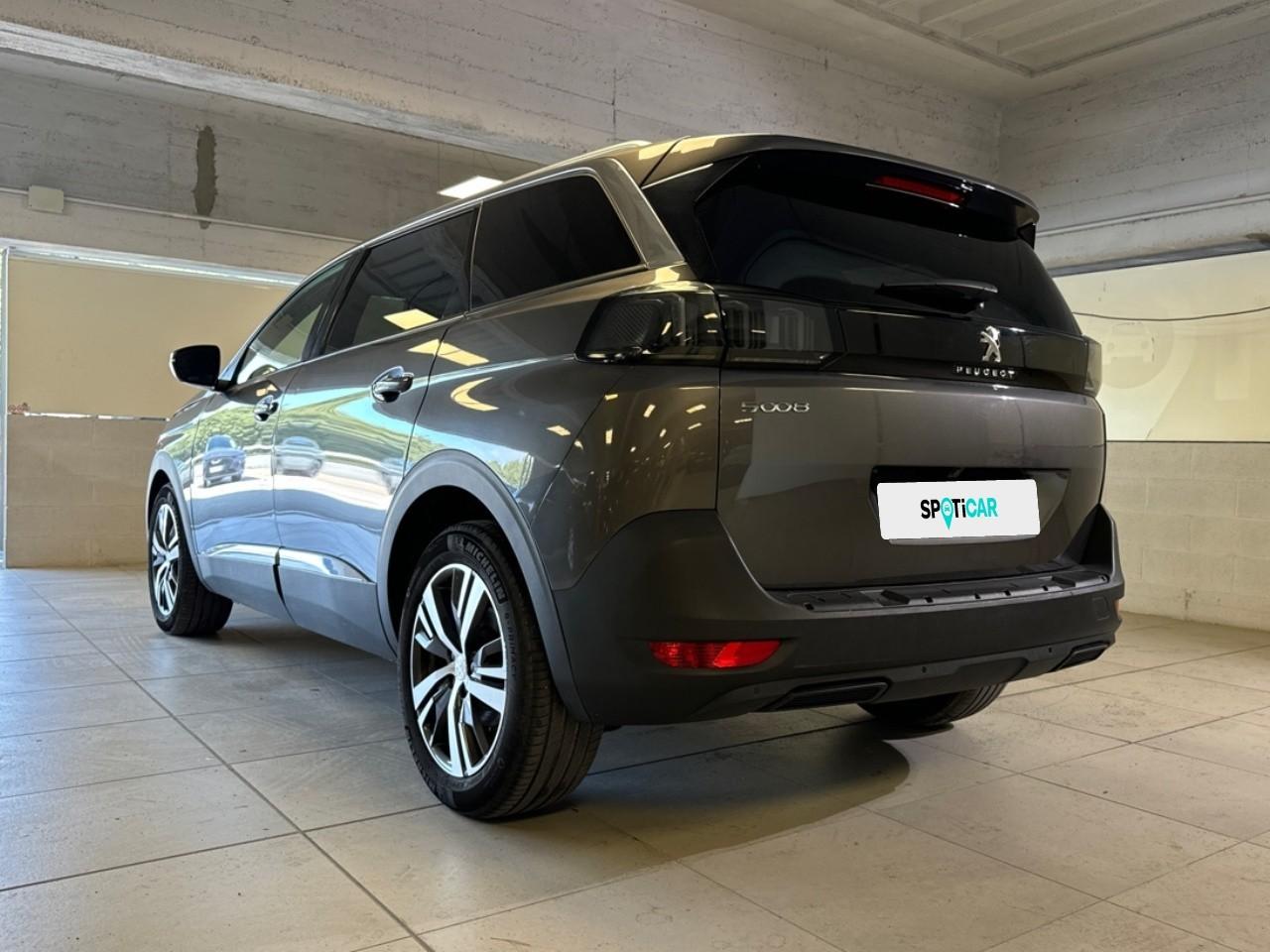 Peugeot Peugeot 5008 usata 18