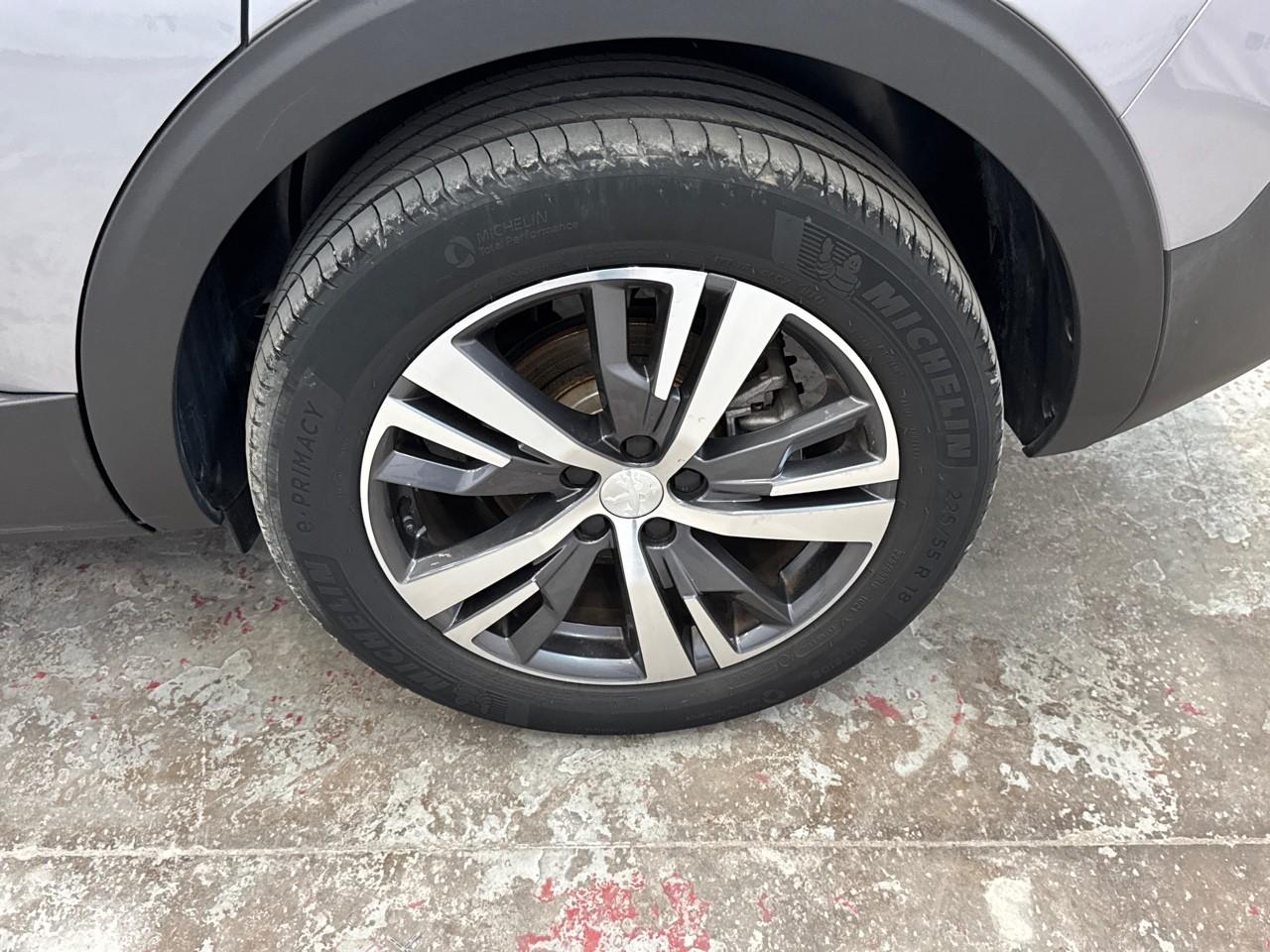 Peugeot Peugeot 5008 usata, con GPS