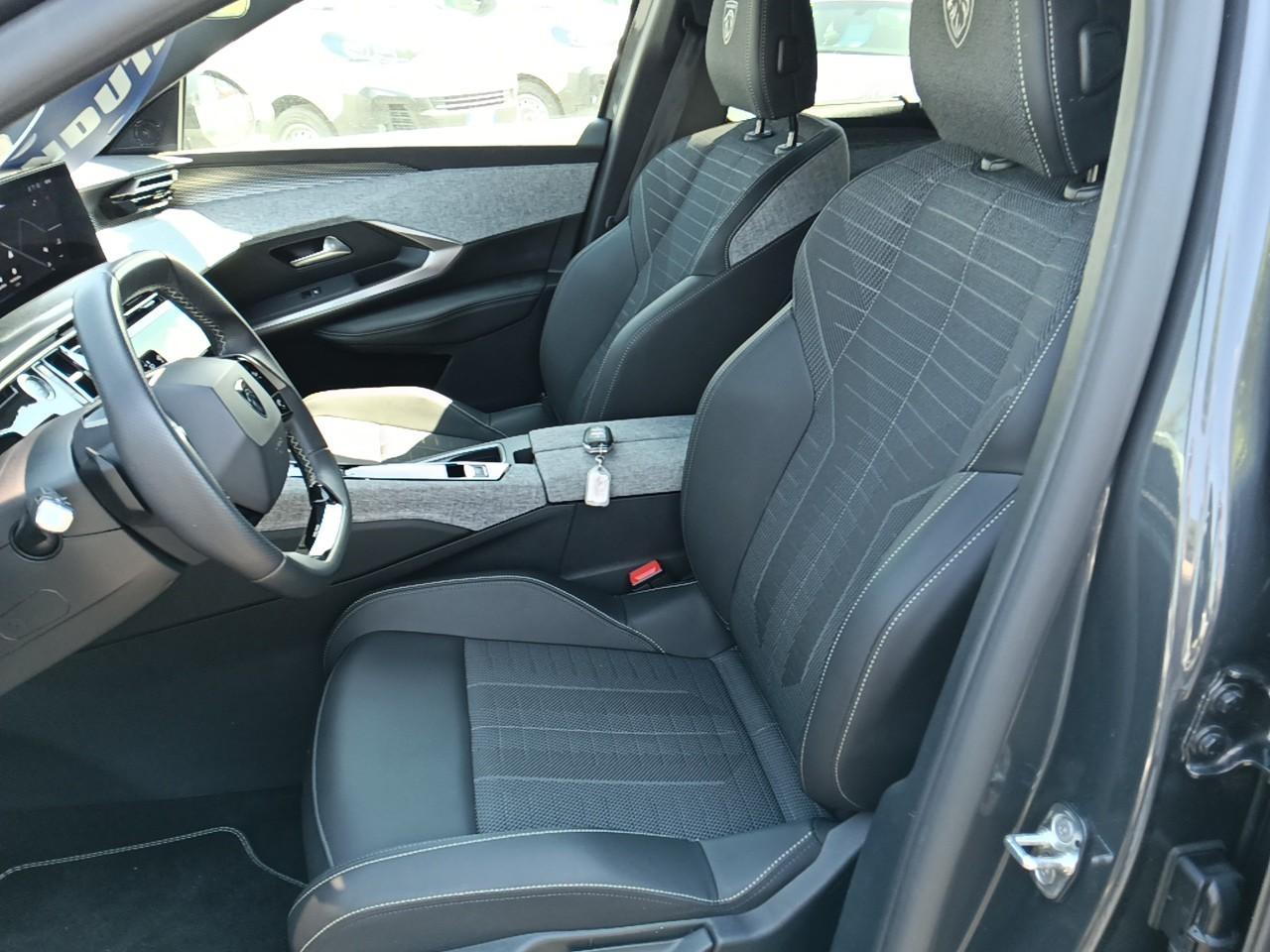 Peugeot Peugeot 5008 usata 16