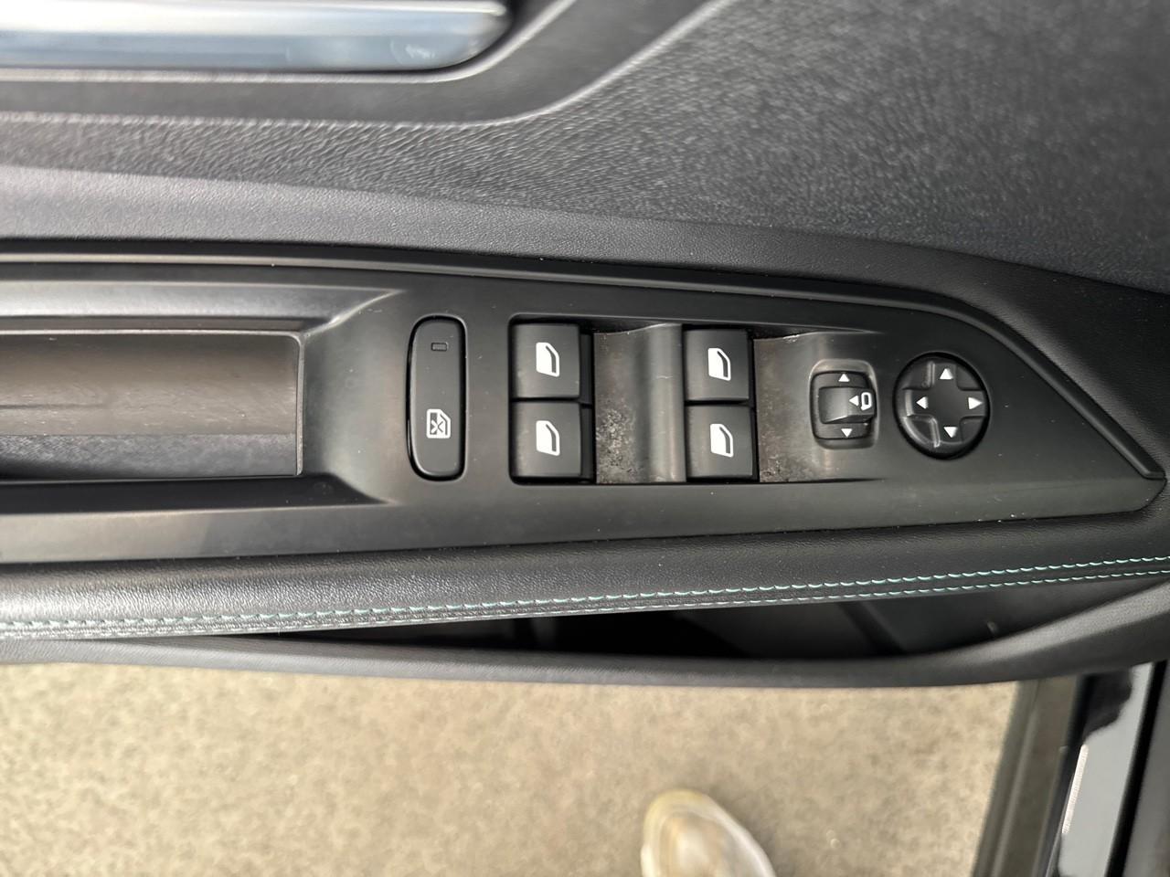 Peugeot Peugeot 5008 usata 9
