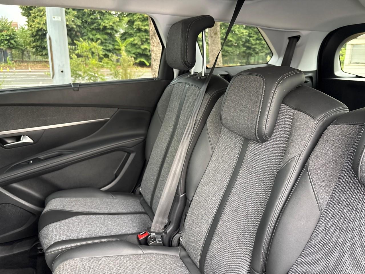Peugeot Peugeot 5008 usata, con Climatizzatore