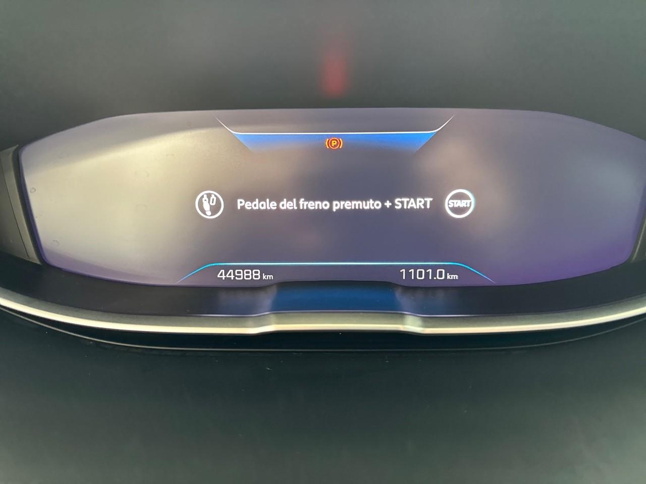 Peugeot Peugeot 5008 usata, con Isofix