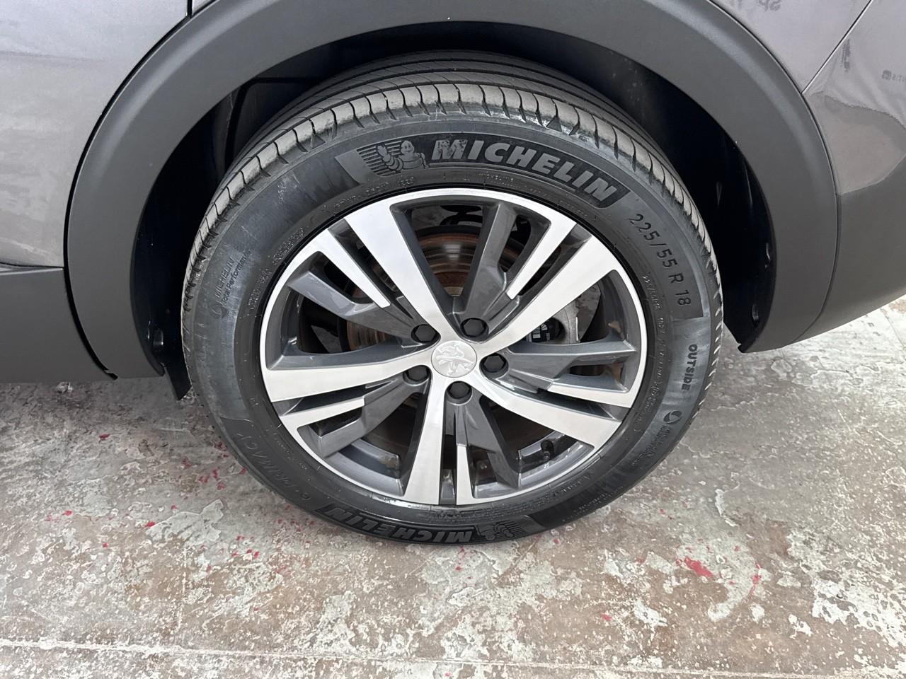 Peugeot Peugeot 5008 usata, con GPS