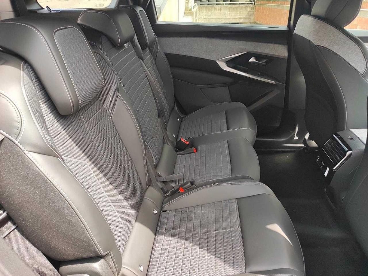 Peugeot Peugeot 5008 usata 4