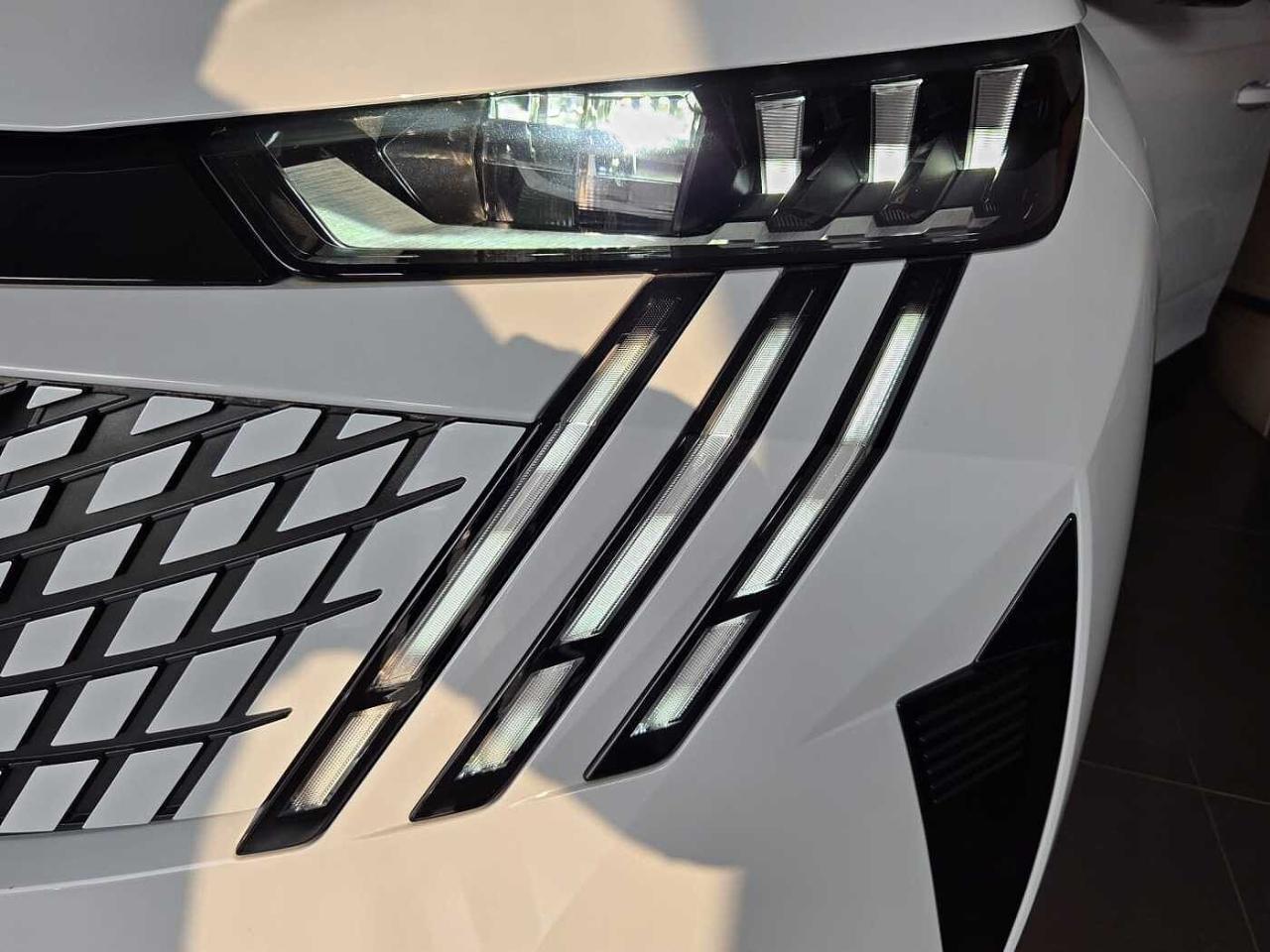 Peugeot Peugeot 5008 usata 17