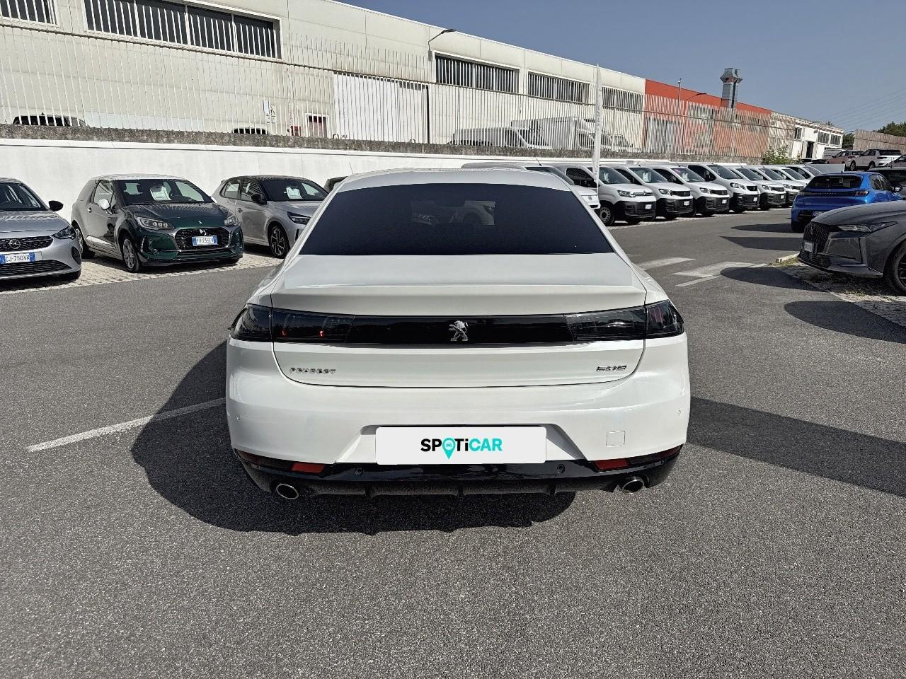 Peugeot Peugeot 508 usata, con bracciolo posteriore